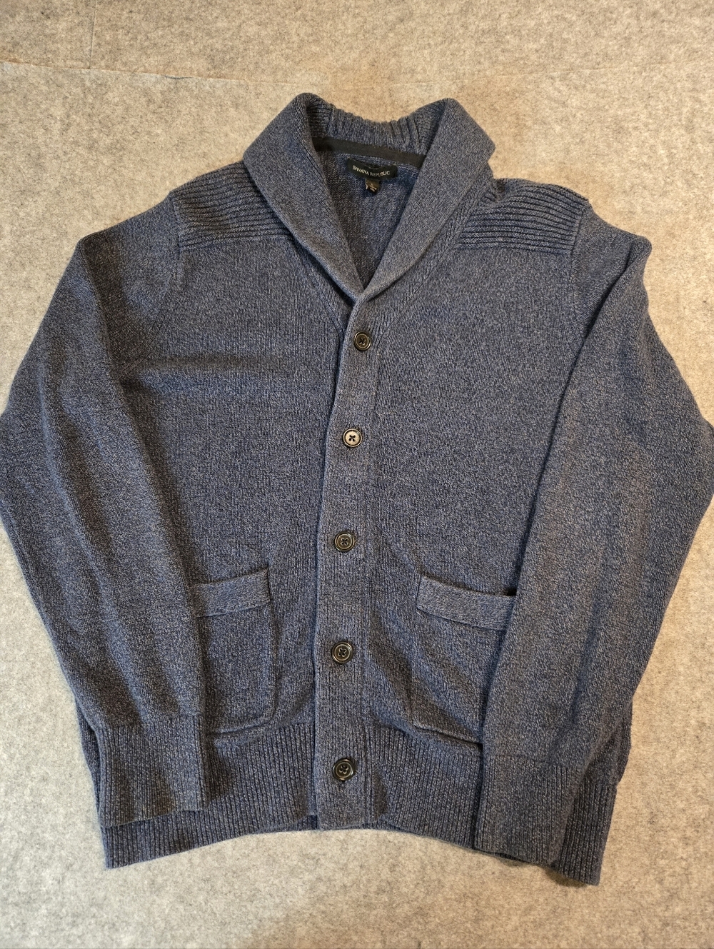 Banana Republic Mens Large Cardigan